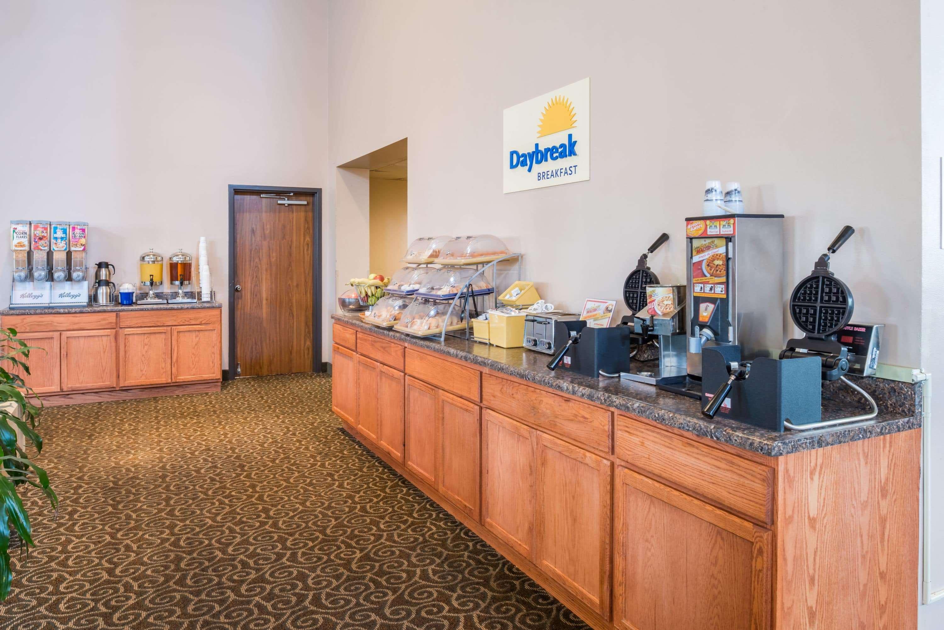 Days Inn By Wyndham Kirksville Zewnętrze zdjęcie