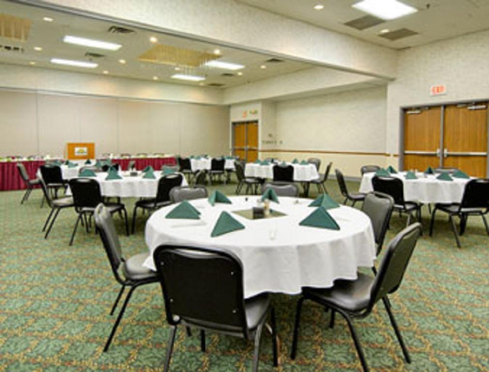 Days Inn By Wyndham Kirksville Restauracja zdjęcie